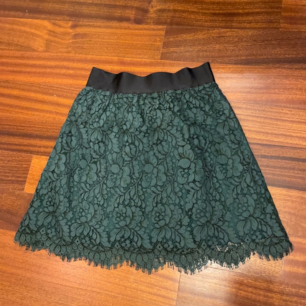 JCrew deep green lace skirt w/ black elastic waist